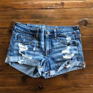 Low rise shorts